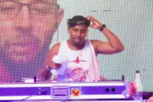 Costah Dolla - Gibela ft. DJ Tira, Dladla Mshunqisi & Tipcee